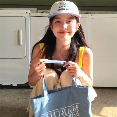 全世界谁倾听你